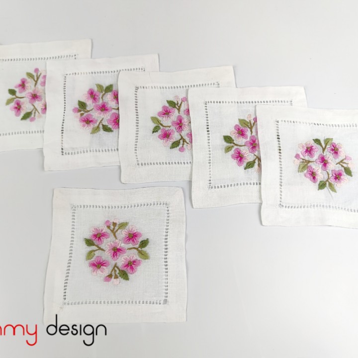 Set of 6 coasters hand-embroidered with pink peach blossoms 10*10 cm